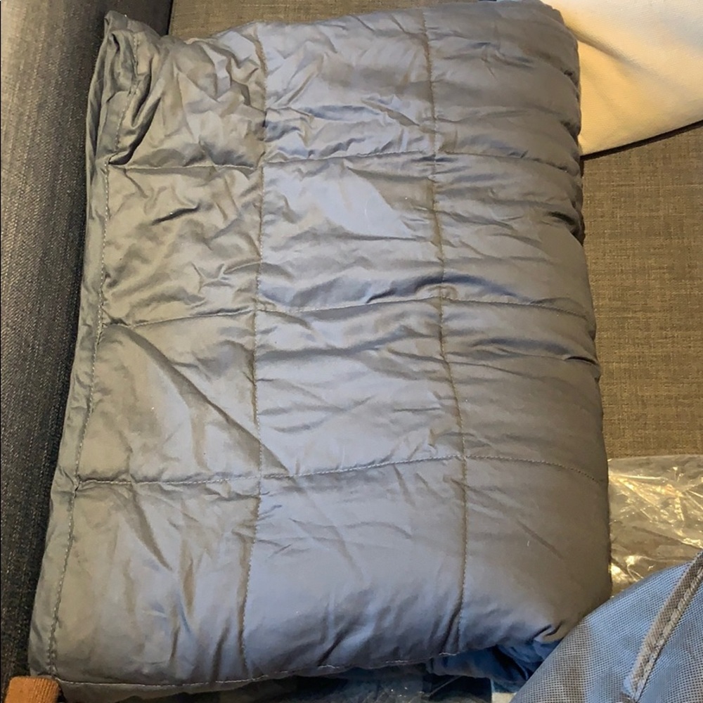 Weighted blanket (20lbs)